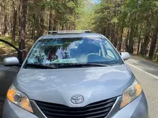 Toyota Sienna, 2011