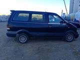 Nissan Largo 1996 года за 1 100 000 тг. в Астана
