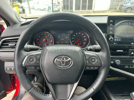 Toyota Camry 2021 года за 16 200 000 тг. в Актау – фото 10