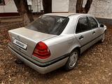 Mercedes-Benz C 180 1995 годаүшін2 000 000 тг. в Уральск – фото 5