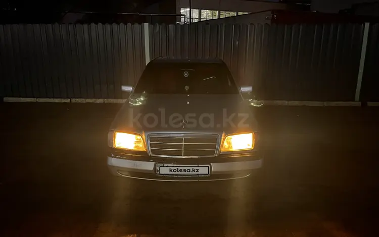 Mercedes-Benz C 180 1995 годаfor2 500 000 тг. в Уральск