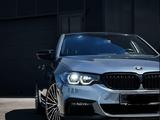 BMW 530 2019 года за 17 200 000 тг. в Алматы – фото 2