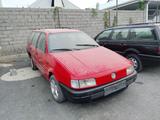 Volkswagen Passat 1991 годаүшін1 500 000 тг. в Шымкент – фото 2
