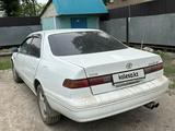 Toyota Camry 1998 года за 2 200 000 тг. в Алматы – фото 2