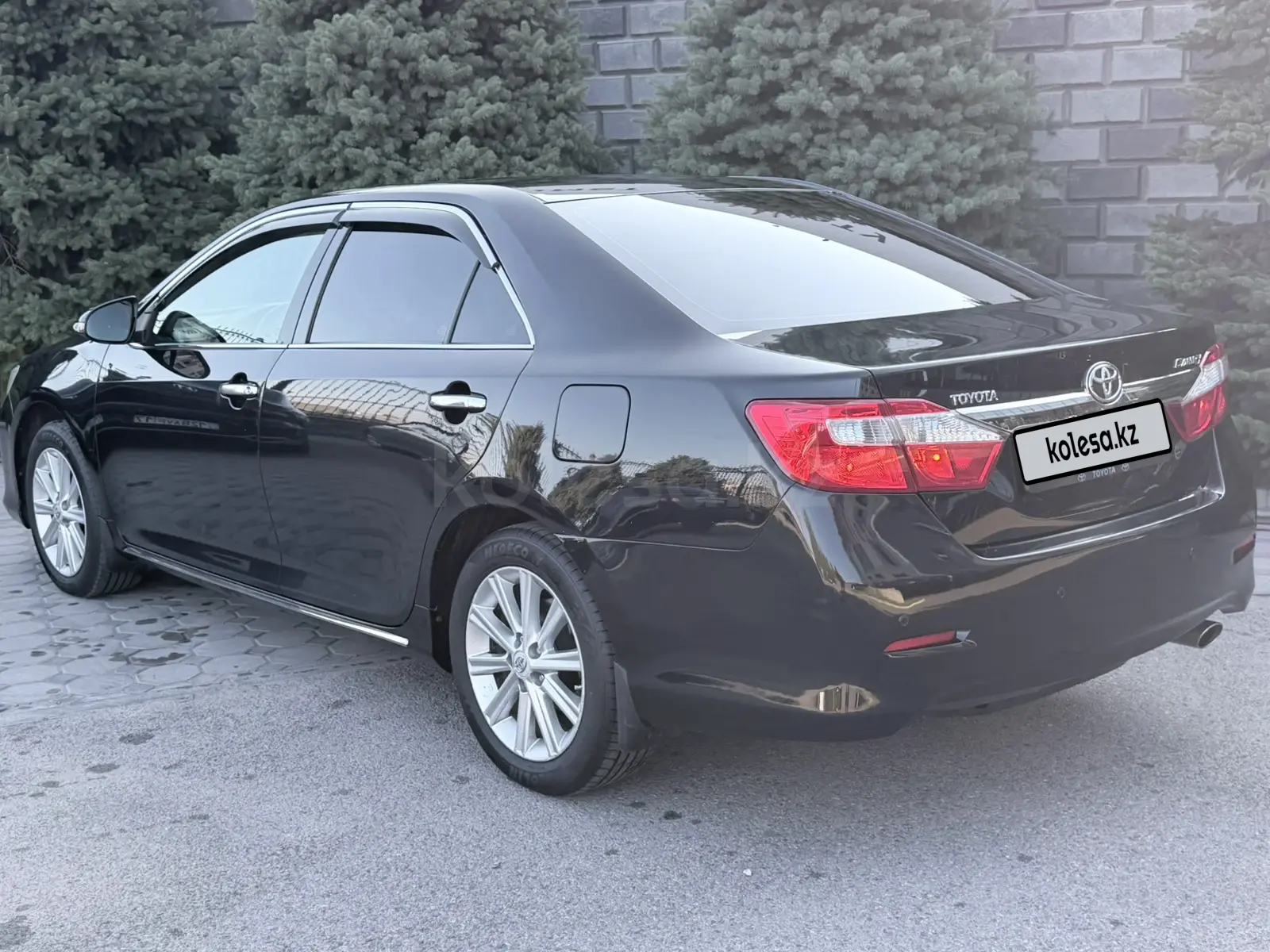 Toyota Camry, 2012