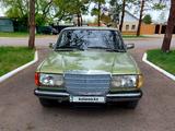 Mercedes-Benz E 200 1982 годаүшін1 600 000 тг. в Павлодар – фото 4