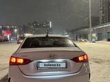 Hyundai Accent 2021 года за 8 600 000 тг. в Астана – фото 2