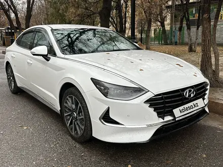 Hyundai Sonata 2023 года за 14 000 000 тг. в Шымкент