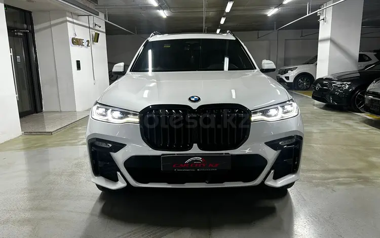 BMW X7 2022 годаүшін49 200 000 тг. в Астана