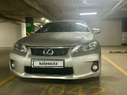 Lexus CT 200h 2011 года за 9 000 000 тг. в Павлодар