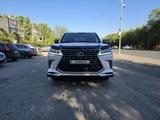 Lexus LX 570 2016 года за 35 000 000 тг. в Актобе