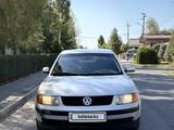 Volkswagen Passat 1997 годаүшін850 000 тг. в Шымкент – фото 2