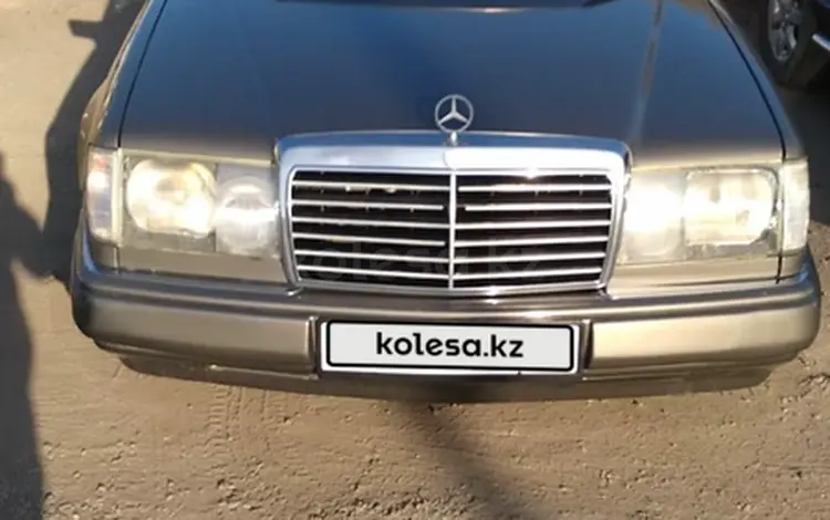 Mercedes-Benz E 230 1990 года за 1 900 000 тг. в Караганда