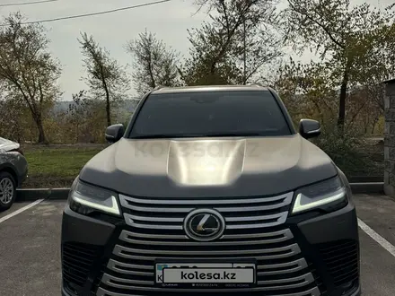 Lexus LX 600 2022 года за 71 000 000 тг. в Алматы