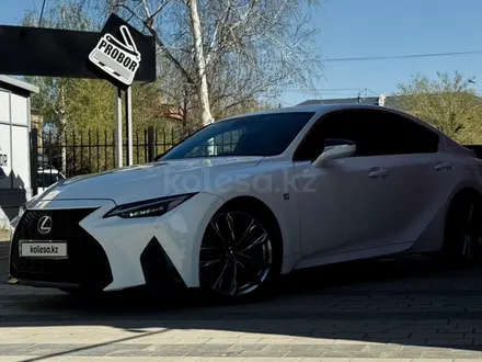 Lexus IS 300 2021 года за 19 000 000 тг. в Усть-Каменогорск