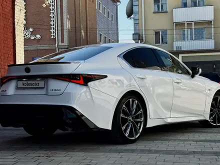 Lexus IS 300 2021 года за 19 000 000 тг. в Усть-Каменогорск – фото 2