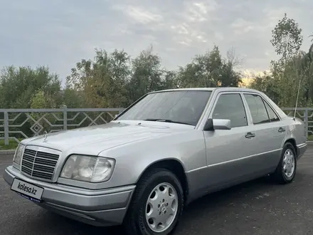 Mercedes-Benz E 280 1994 года за 3 300 000 тг. в Шымкент – фото 9