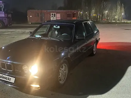 BMW 520 1993 года за 2 300 000 тг. в Алматы