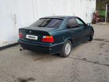 BMW 320 1993 года за 1 100 000 тг. в Алматы – фото 3