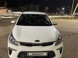 Kia Rio 2018 года за 6 000 000 тг. в Алматы – фото 3