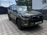 Toyota Hilux 2024 года за 28 500 000 тг. в Уральск