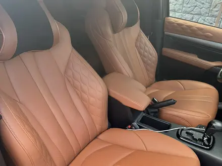 Toyota Hilux 2024 года за 28 500 000 тг. в Уральск – фото 9