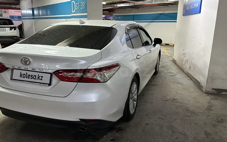 Toyota Camry 2020 годаfor14 800 000 тг. в Астана