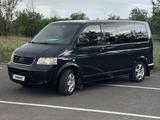 Volkswagen Multivan 2004 года за 10 500 000 тг. в Караганда – фото 2