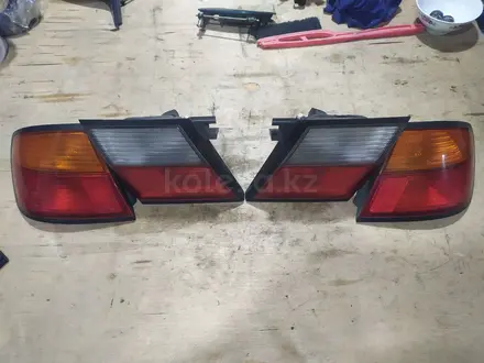 Задние фонари на Nissan Primera P11. за 1 200 тг. в Шымкент