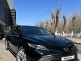 Toyota Camry 2018 года за 14 800 000 тг. в Караганда