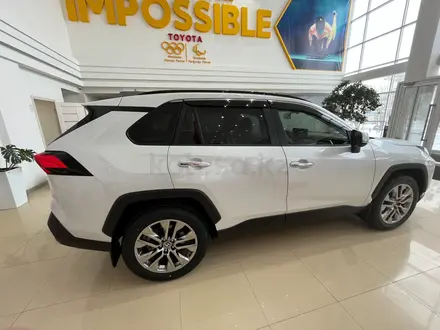 Toyota RAV4 Luxe 2025 года за 24 490 000 тг. в Караганда – фото 9
