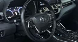 Toyota Highlander 2023 года за 30 900 000 тг. в Шымкент – фото 4