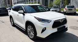 Toyota Highlander 2023 года за 30 900 000 тг. в Шымкент