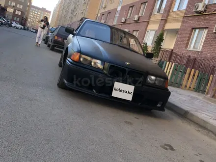 BMW 325 1993 года за 1 800 000 тг. в Атырау – фото 3