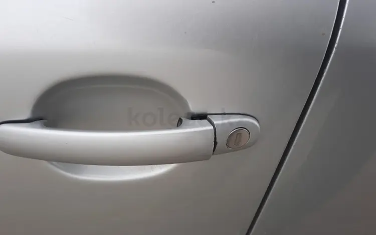 Ручка двери AUDI Skoda VW Volkswagen за 5 000 тг. в Актобе