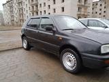 Volkswagen Golf 1993 годаүшін1 400 000 тг. в Курчатов – фото 3