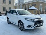 Mitsubishi Outlander 2022 годаүшін11 900 000 тг. в Актобе