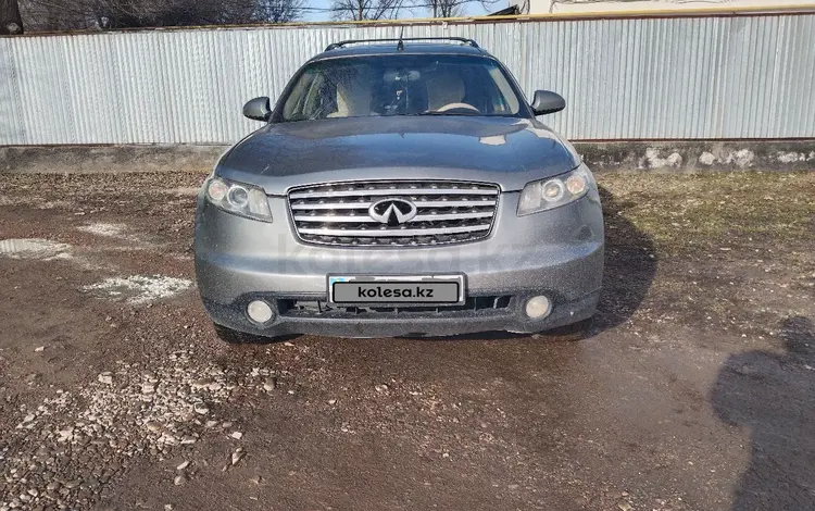 Infiniti FX35 2005 годаfor5 500 000 тг. в Алматы