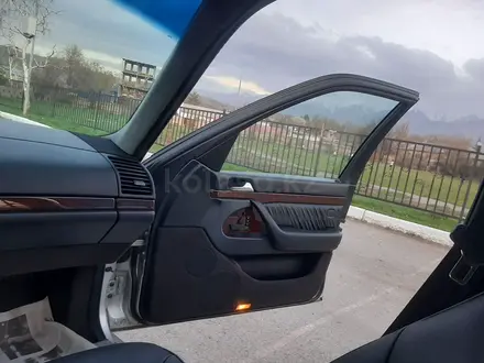 Mercedes-Benz S 320 1997 года за 6 300 000 тг. в Алматы – фото 24