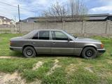 Mercedes-Benz E 220 1992 года за 1 500 000 тг. в Шымкент – фото 3