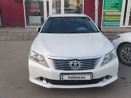 Toyota Camry 2014 года за 7 500 000 тг. в Усть-Каменогорск – фото 2