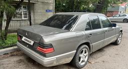 Mercedes-Benz E 260 1991 годаүшін1 500 000 тг. в Алматы – фото 2