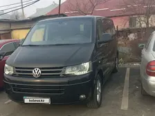 Volkswagen Caravelle, 2013