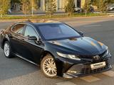 Toyota Camry 2018 года за 11 800 000 тг. в Астана