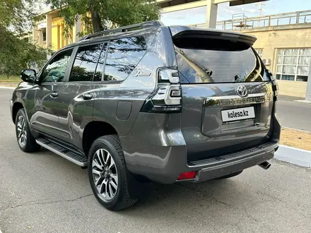 Toyota Land Cruiser Prado 2021 года за 25 500 000 тг. в Алматы – фото 7