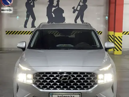 Hyundai Santa Fe 2021 года за 16 500 000 тг. в Алматы – фото 2