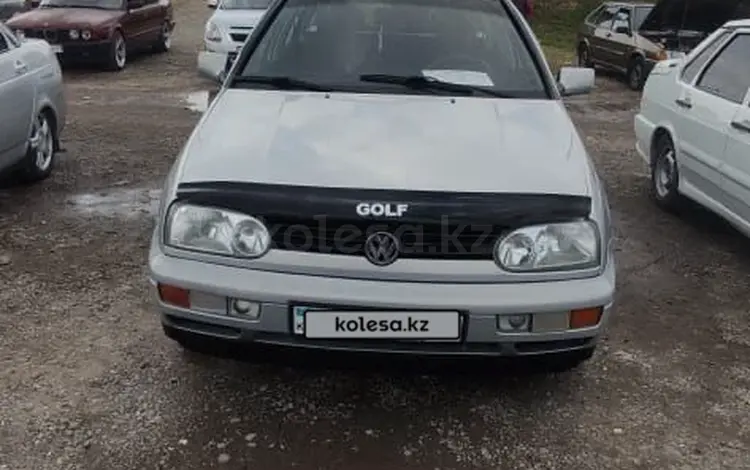 Volkswagen Golf 1999 годаүшін2 100 000 тг. в Шымкент