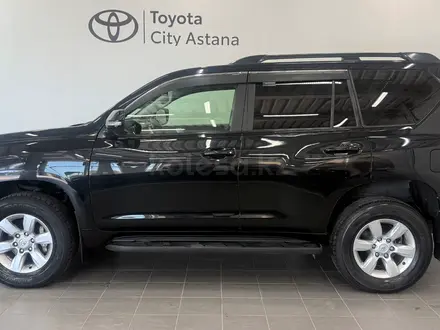 Toyota Land Cruiser Prado Comfort+ 2016 года за 16 490 000 тг. в Астана – фото 3