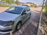 Volkswagen Polo 2012 года за 3 500 000 тг. в Алматы – фото 2