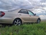 Toyota Camry 2003 года за 7 000 000 тг. в Уральск – фото 3